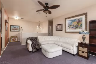 Photo #6: 2373070 Listing