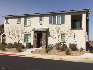 Photo #3: 2373104 Listing