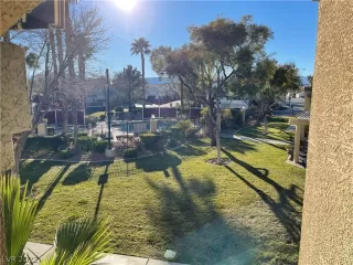 Photo #2: 2373140 Listing