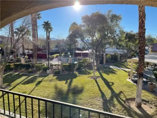 Photo #3: 2373140 Listing