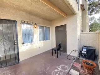 Photo #2: 2373147 Listing 