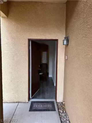 Photo #3: 2373161 Listing