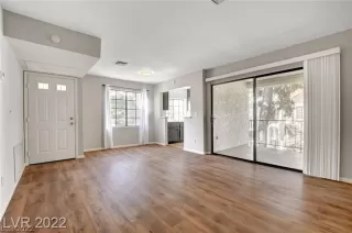 Photo #5: 2373168 Listing 