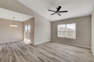 Photo #2: 2373254 Listing