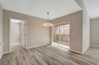 Photo #4: 2373254 Listing