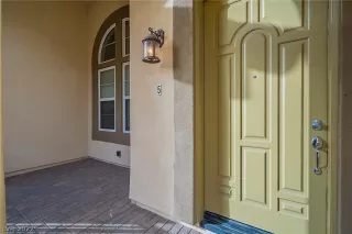 Photo #1: 2373260 Listing 