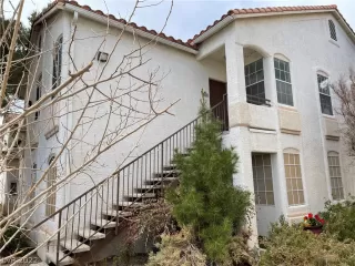 Photo #1: 2373296 Listing