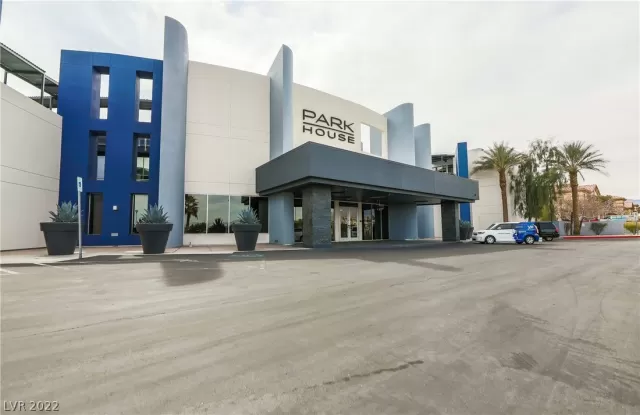 MLS: 2373304 Condo For Sale