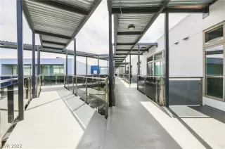 Photo #2: 2373304 Listing