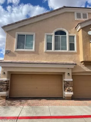 Photo #1: 2373327 Listing