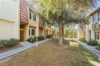 Photo #2: 2373360 Listing