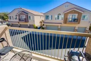 Photo #3: 2373374 Listing