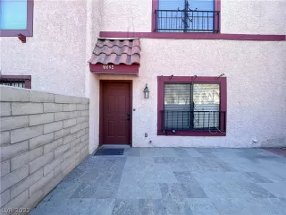 Photo #2: 2373391 Listing 