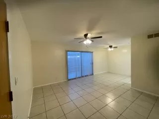 Photo #2: 2373463 Listing 