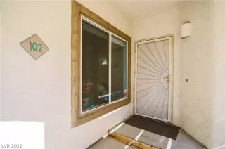 Photo #4: 2373474 Listing