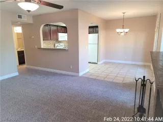 Photo #2: 2373485 Listing 