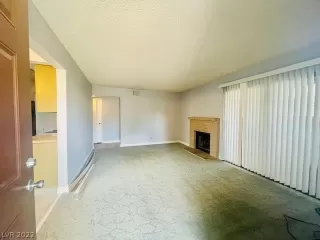 Photo #1: 2373504 Listing