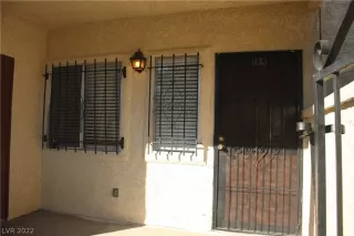 Photo #1: 2373538 Listing 