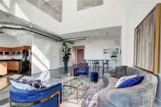 Photo #4: 2373569 Listing 