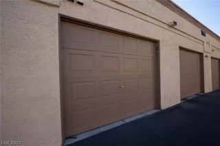 Photo #2: 2373578 Listing