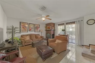 Photo #1: 2373580 Listing