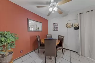 Photo #3: 2373580 Listing