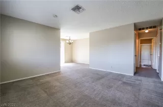 Photo #2: 2373651 Listing 