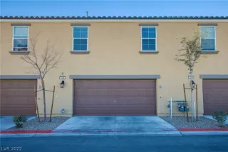 Photo #2: 2373698 Listing 