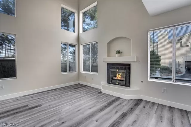 MLS: 2373701 Condo For Sale