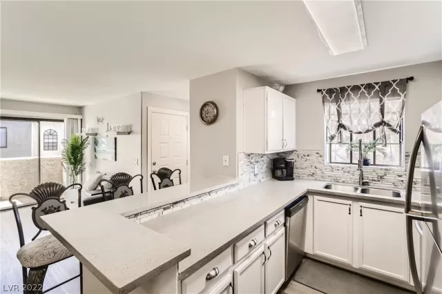 MLS: 2373707 Condo For Sale