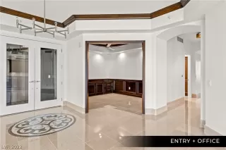 Photo #3: 2373714 Listing