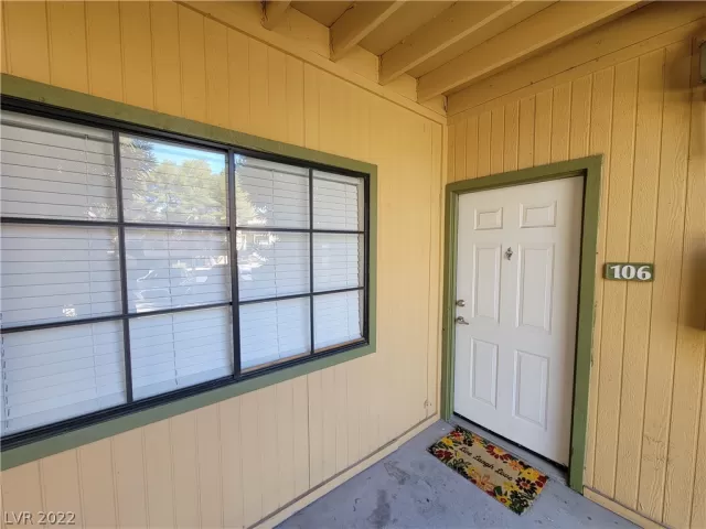MLS: 2373730 Condo For Sale
