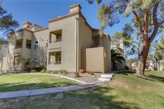 Photo #1: 2373737 Listing