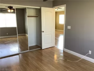 Photo #6: 2373739 Listing 