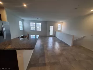 Photo #2: 2373890 Listing 