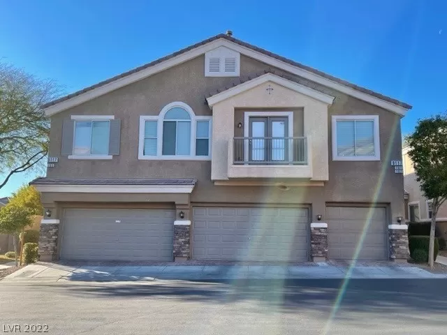 MLS: 2373893 Condo For Sale