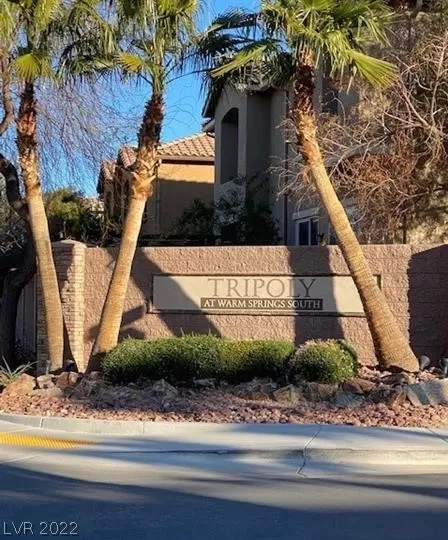 MLS: 2373931 Condo For Sale