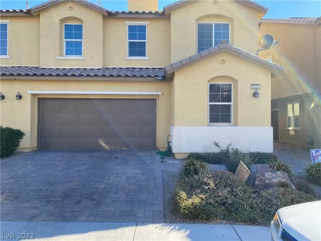 MLS: 2373990 Condo For Sale