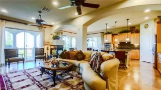 Photo #1: 2374042 Listing 