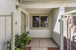 Photo #3: 2374120 Listing