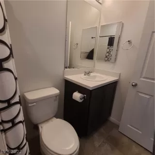 Photo #5: 2374215 Listing