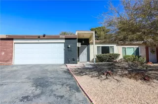 Photo #1: 2374220 Listing