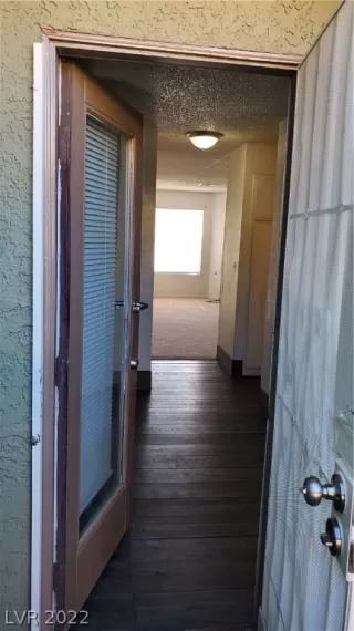 Photo #4: 2374267 Listing 