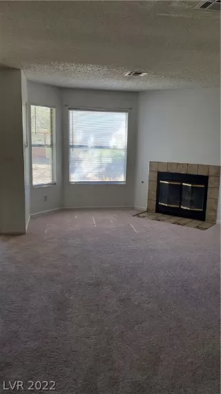 Photo #6: 2374267 Listing 