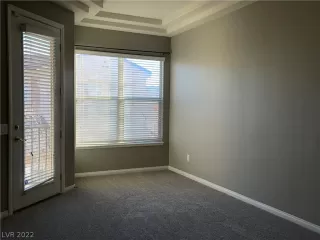 Photo #5: 2374293 Listing 