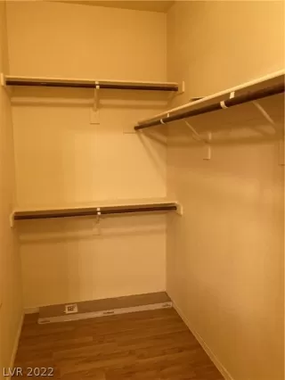 Photo #6: 2374297 Listing