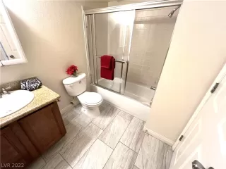 Photo #6: 2374304 Listing 