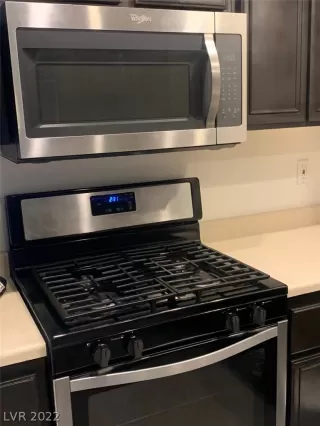 Photo #3: 2374400 Listing 