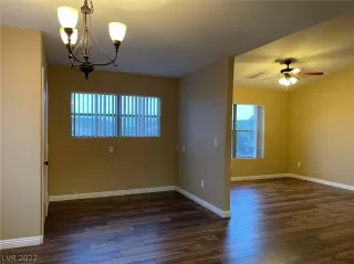 Photo #6: 2374404 Listing 