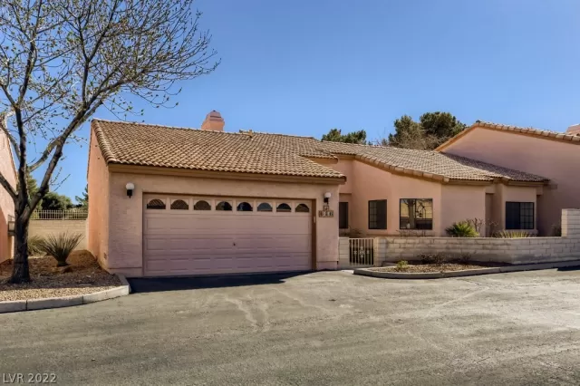 MLS: 2374434 Condo For Sale